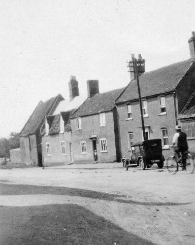 White Horse, Haddenham