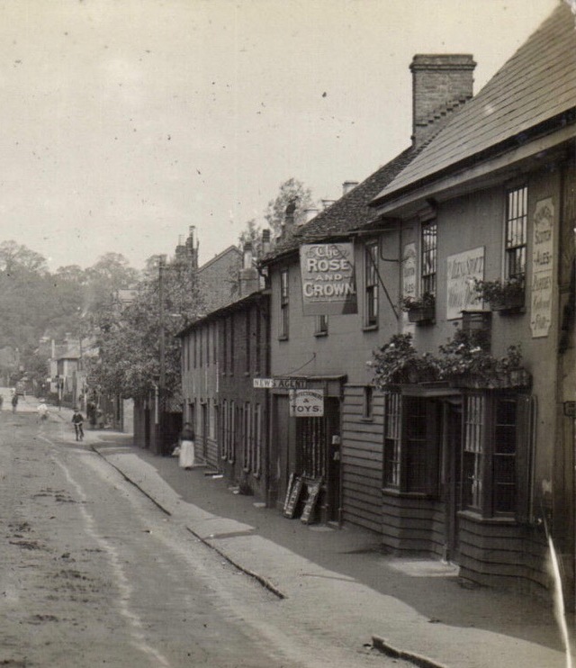 Rose & Crown, Stanstead Abbotts